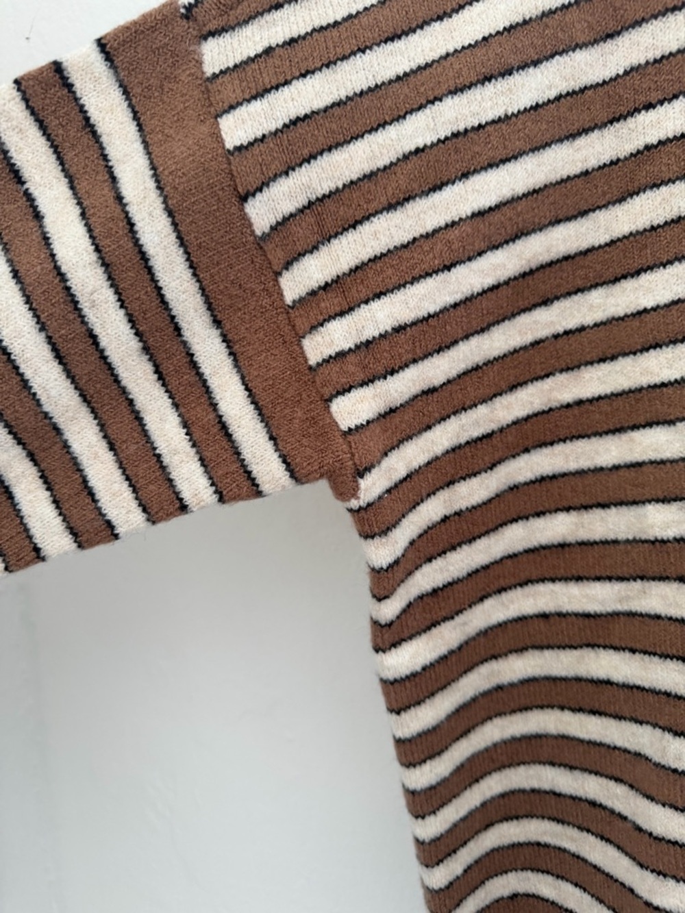 Halogen®Stripe Crewneck Sweater Medium - Picture 10 of 11